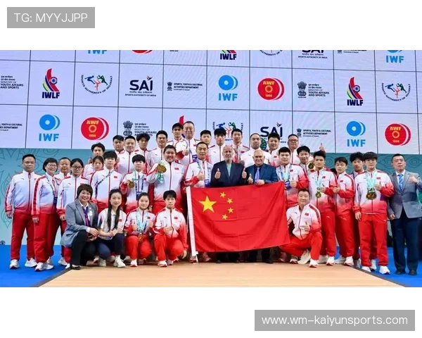 世界举重总决赛中国队在多重量级项目中表现稳定收获多枚奖牌 世界举重总决赛中国队在多重量级项目中表现稳定收获多枚奖牌